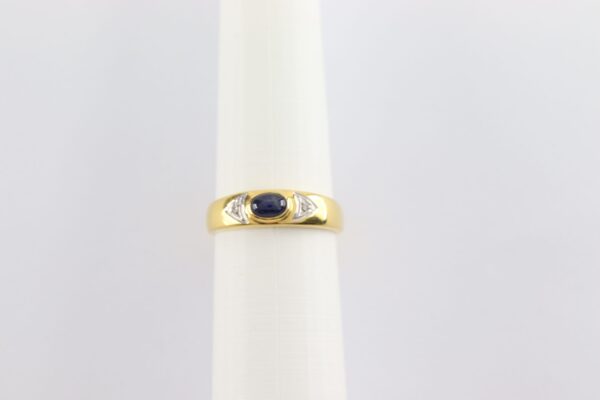 Goldring mit Blautopas und zwei Diamanten – Bild 4