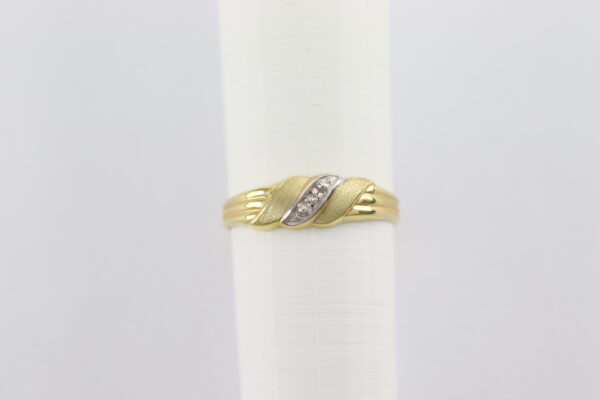 Sehr feiner Ring mit Diamant  - – Bild 5