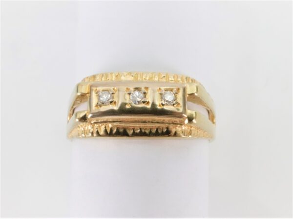 Ring in Gelbgold  mit Diamanten – Bild 2