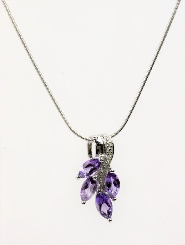 Collier in Sterlingsilber rhodiniert mit Amethyst – Bild 3