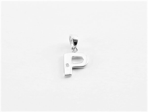 ein kleines " P " mit Kette alles in Sterlingsilber