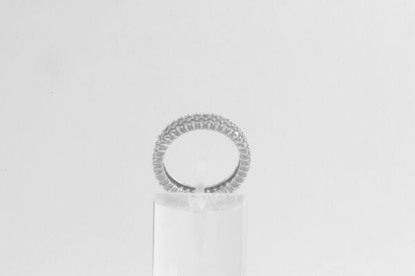 feiner Ring in Sterlingsilber mit Zirkonia – Bild 2