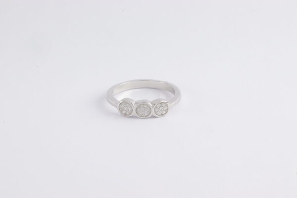 feiner Ring in Sterlingsilber mit Zirkonia – Bild 4