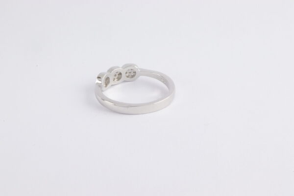 feiner Ring in Sterlingsilber mit Zirkonia – Bild 6