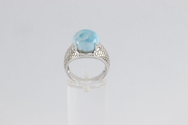 Silberring mit Larimar und sehr schönem Designe