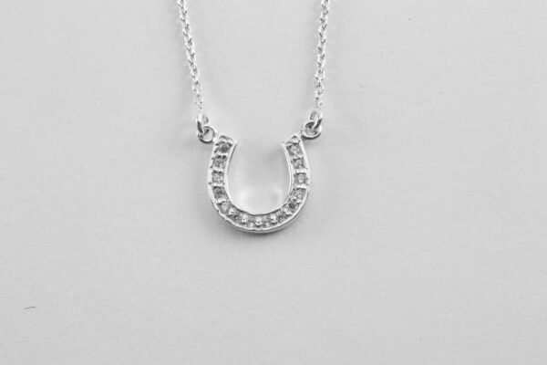 Collier in Sterlingsilber mit Zirkonia